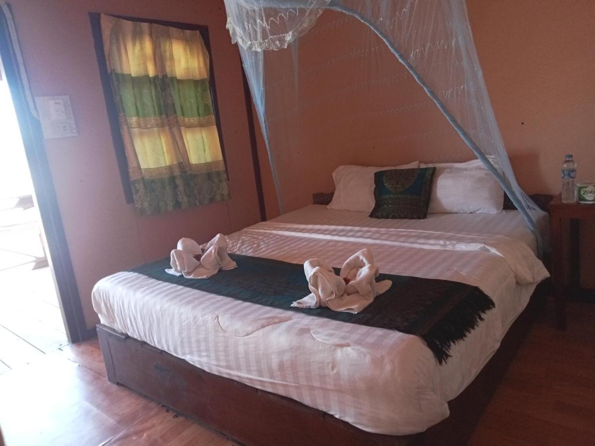 Champa Guesthouse เมืองโขง ภายนอก รูปภาพ