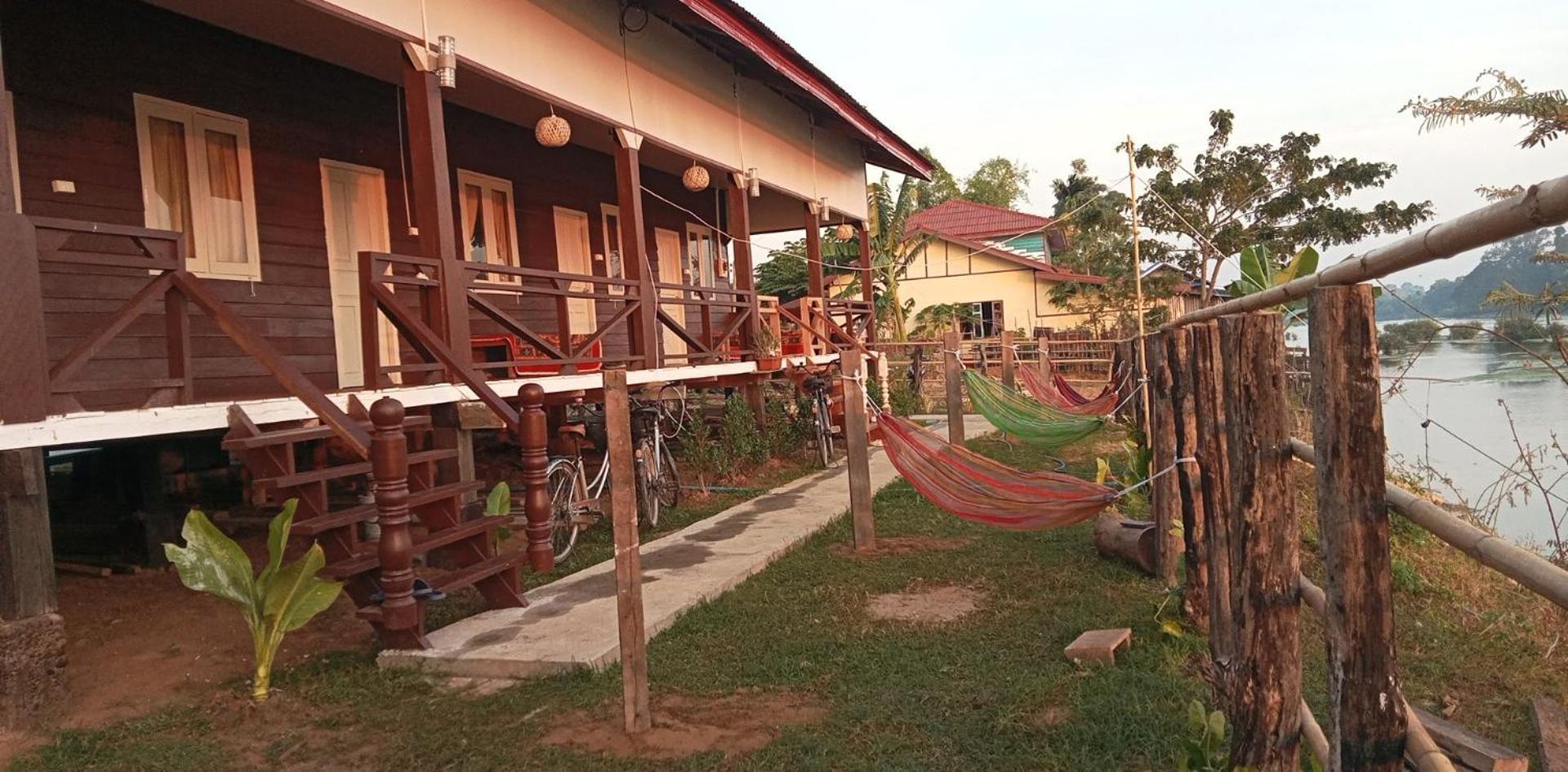 Champa Guesthouse เมืองโขง ภายนอก รูปภาพ